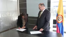 posesión secretaria general 1