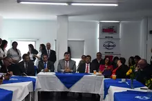 reunión escuelas