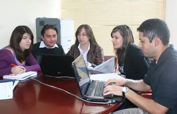 Vigilados participaron en foro virtual sobre protocolos operativos