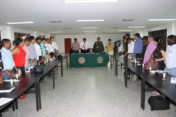 SuperVigilancia y Policía firmaron alianza estratégica por la seguridad de La Guajira