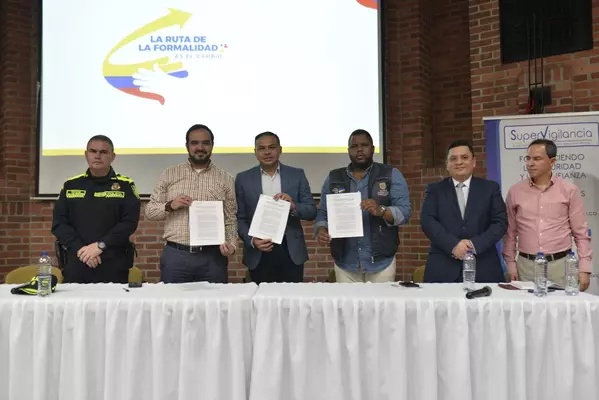 SuperVigilancia y MinTrabajo firman convenio interinstitucional de formalización del trabajo en el sector de la vigilancia y seguridad privada