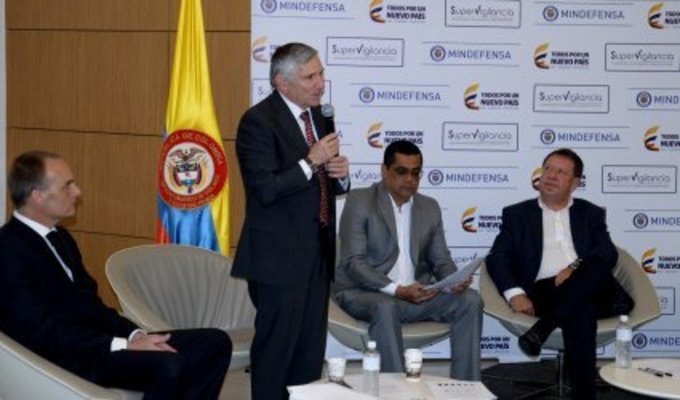 IMPORTANTE ACERCAMIENTO ENTRE GOBIERNO Y EMPRESARIOS DE LA VIGILANCIA Y SEGURIDAD PRIVADA SOBRE TRÁMITE DE PROYECTO DE LEY QUE REGULA EL SECTOR